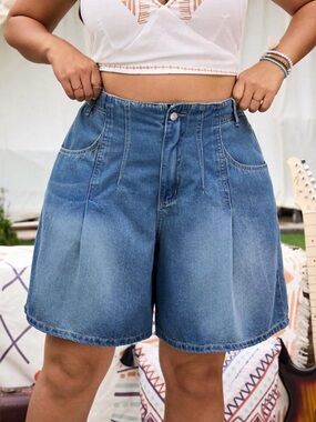 High-Waist Denim Bermuda Shorts - Blue